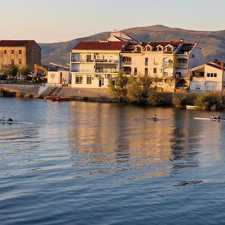 Apartmani Boras Metkovic Exterior photo