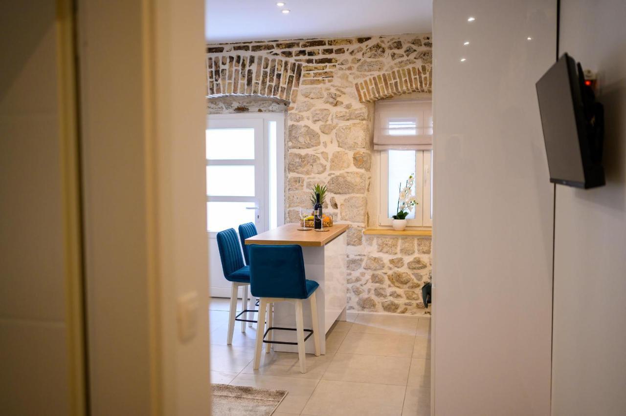 Apartmani Boras Metkovic Exterior photo