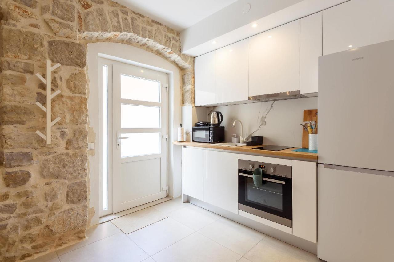 Apartmani Boras Metkovic Exterior photo