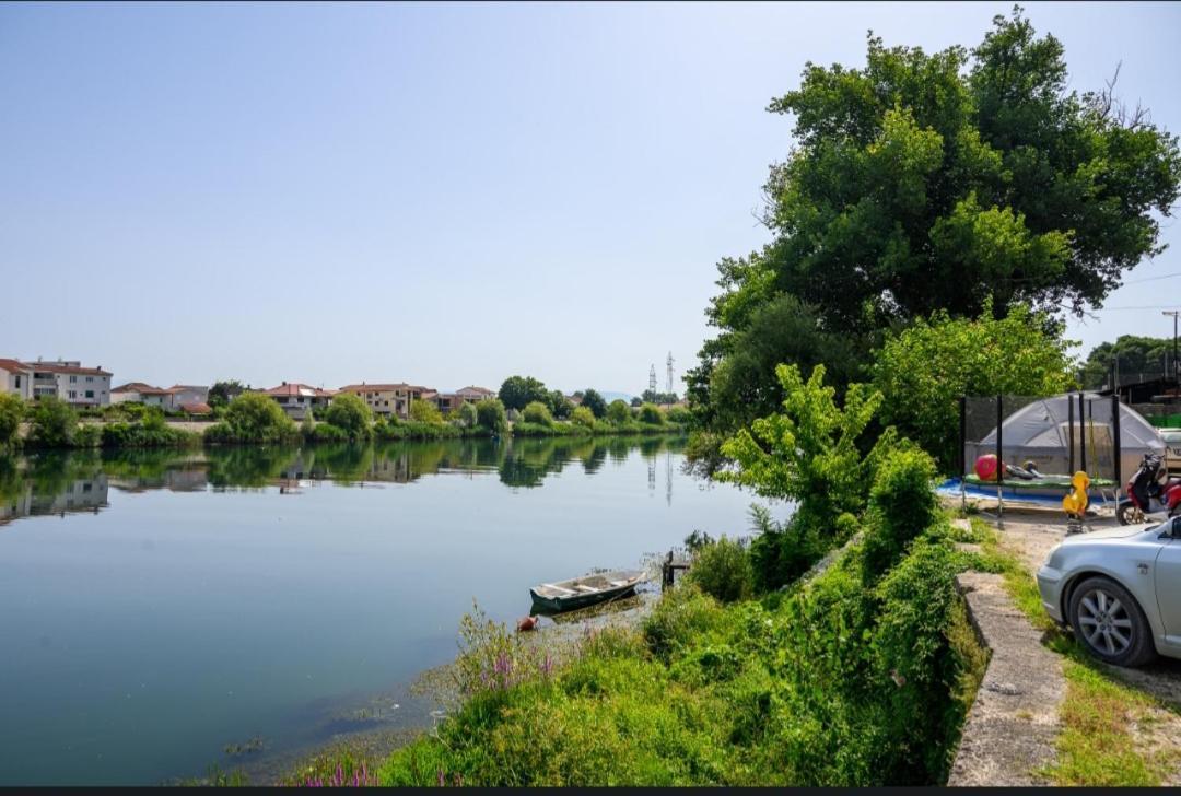 Apartmani Boras Metkovic Exterior photo