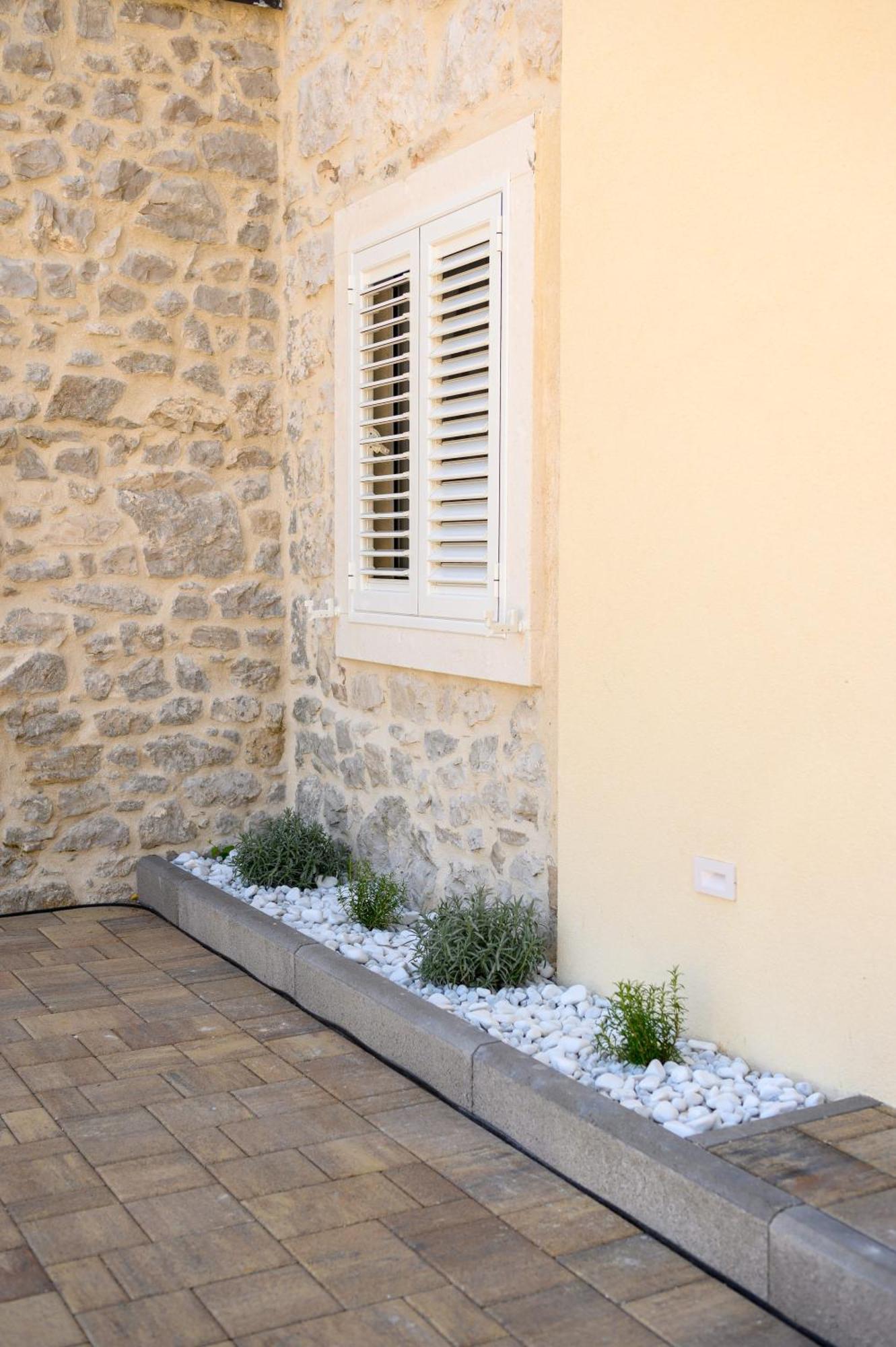 Apartmani Boras Metkovic Exterior photo