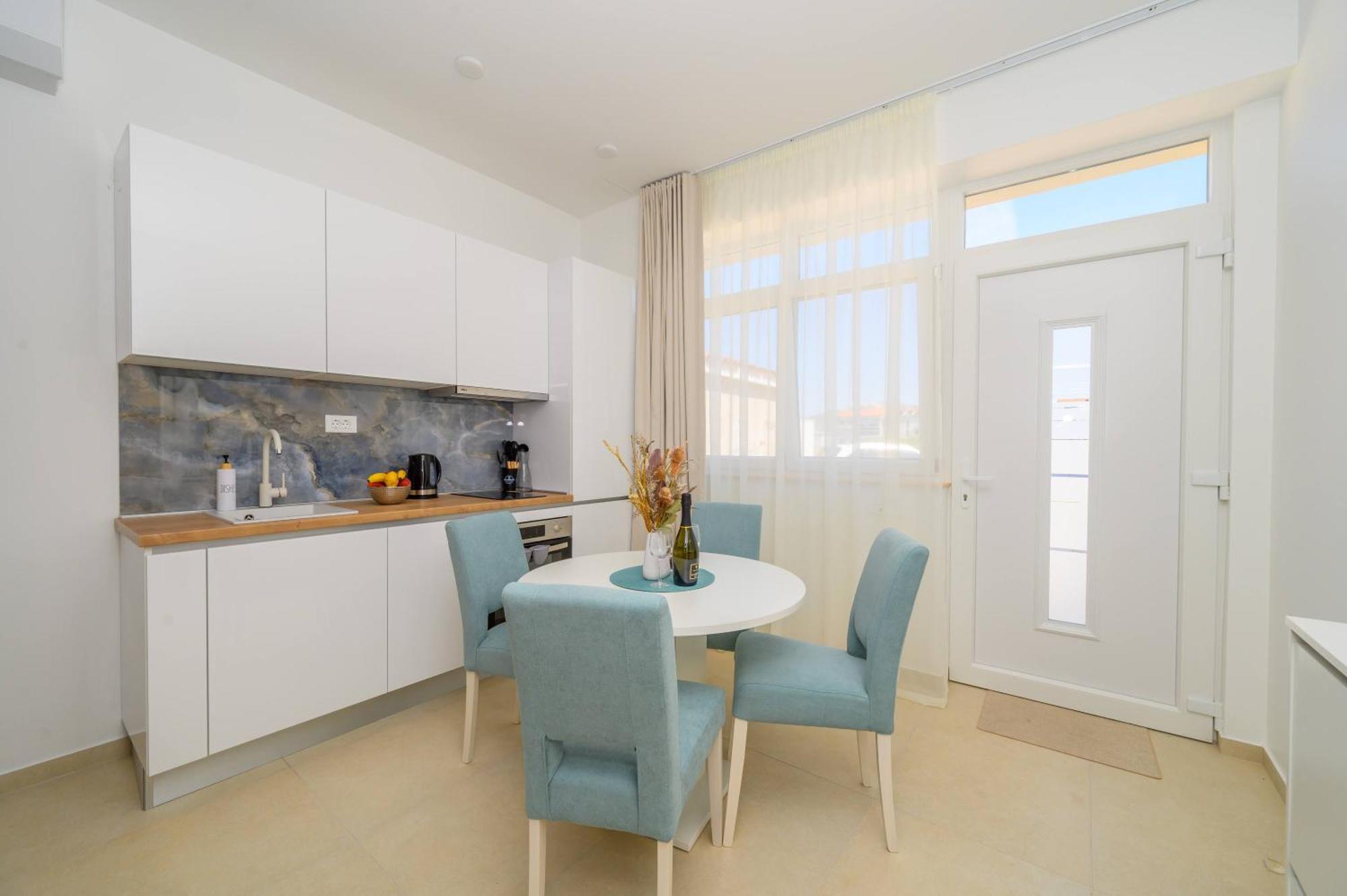 Apartmani Boras Metkovic Exterior photo